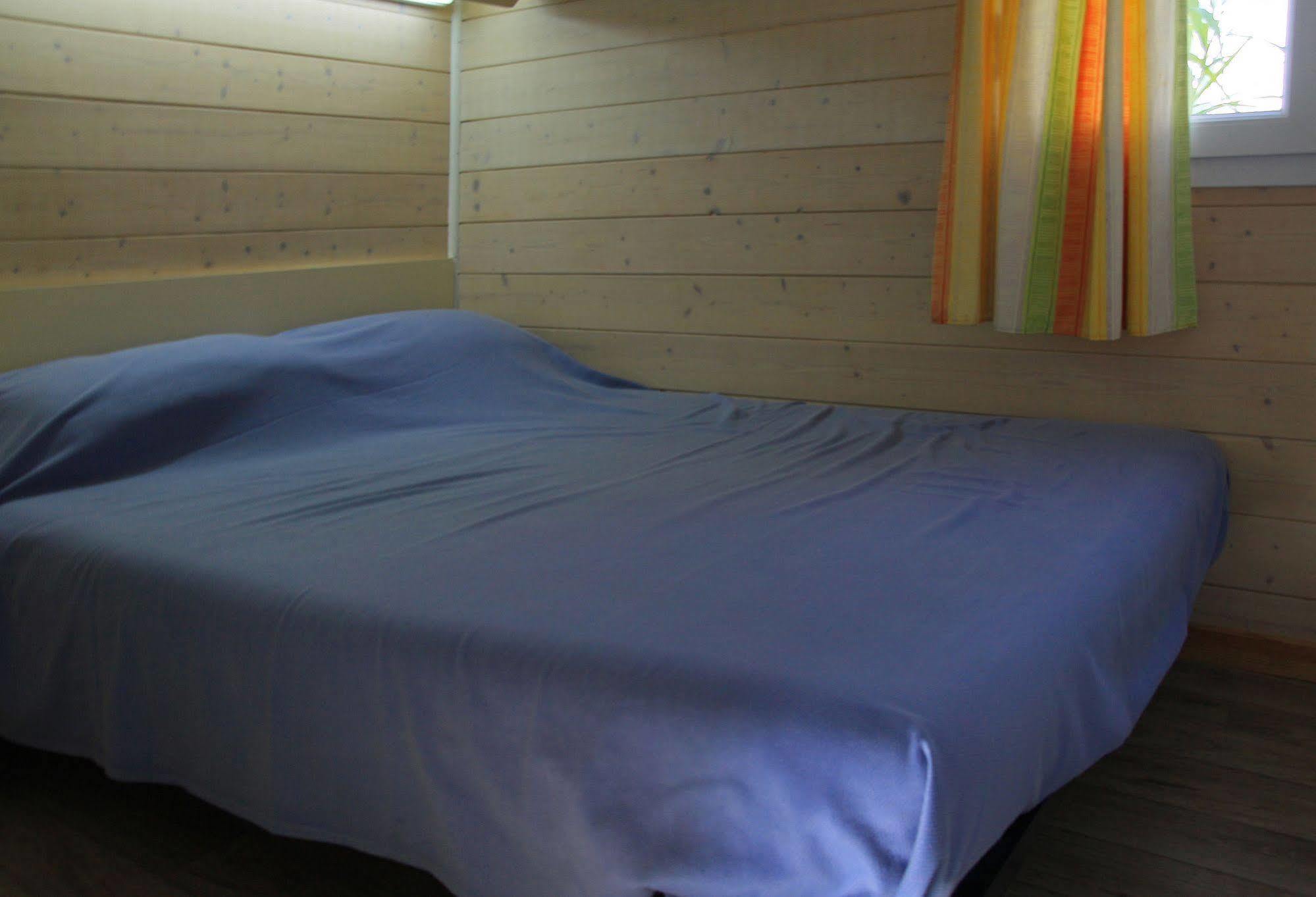 Camping Hameau Des Cannisses Gruissan Exterior foto